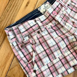 American Eagle Pink and White Plaid Shorts Size 2